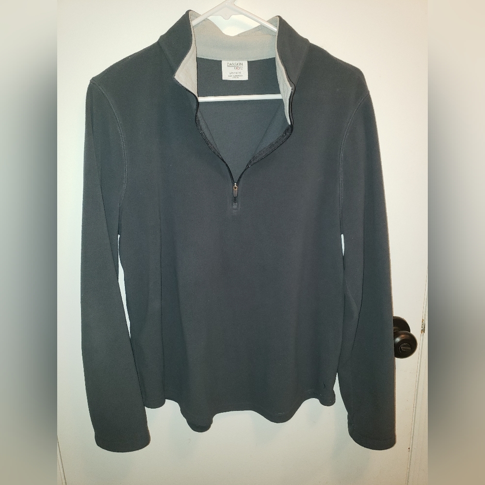 Danskin Now sweatshirt large